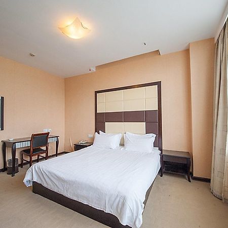 Nantong Jinrui Hotel 外观 照片
